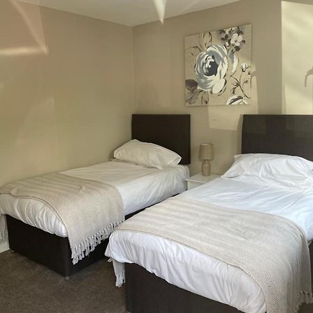 Tall Pines Lodges Lulsgate Bottom Екстериор снимка