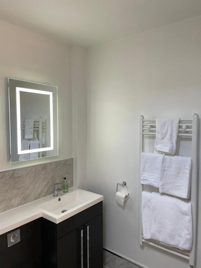 Tall Pines Lodges Lulsgate Bottom Екстериор снимка